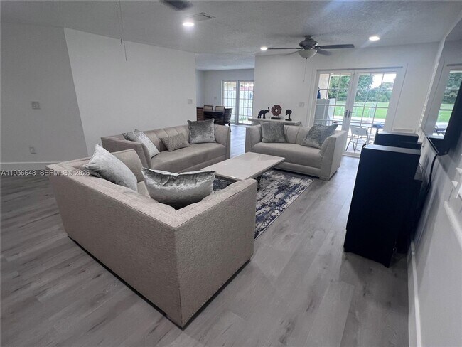 Building Photo - 7415 Coldstream Dr