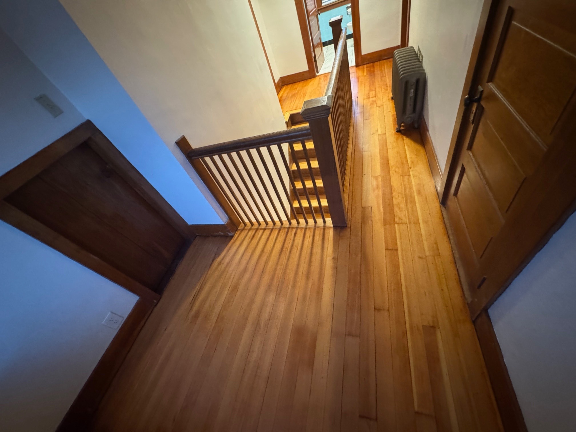 Building Photo - 319 Bridge St