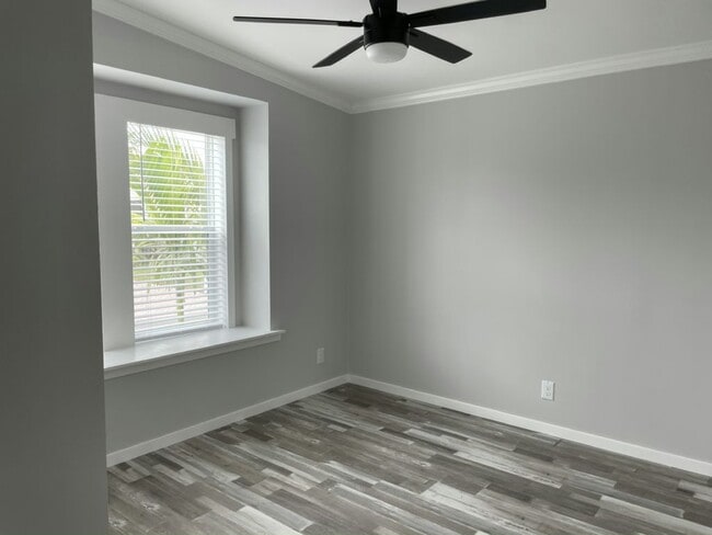 Building Photo - 747 Arbor Estates Way