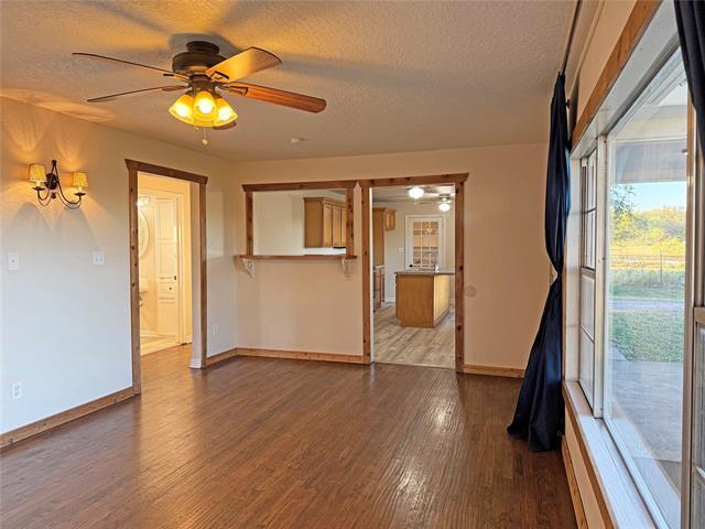 Building Photo - 1017 County Rd 914A