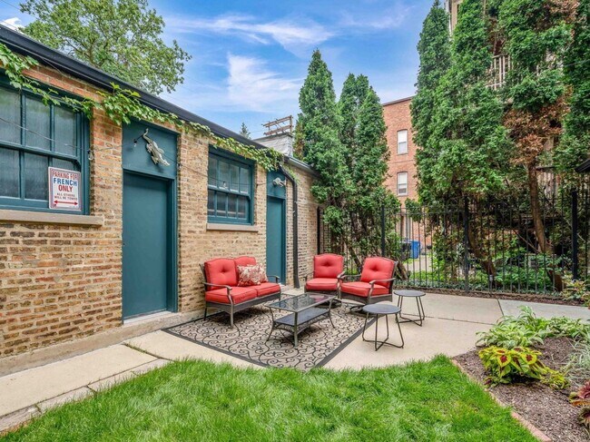 Building Photo - 4613 Malden St