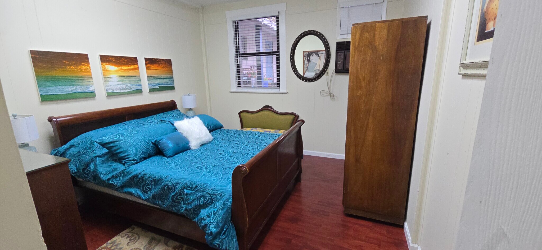 Building Photo - 1447 Lincoln Way