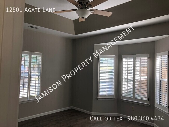 Building Photo - 12501 Agate Ln
