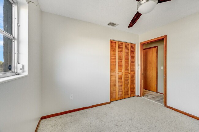 Building Photo - 3BR/2BA Single-Family Home in Quiet Melbourne Cul-de-Sac