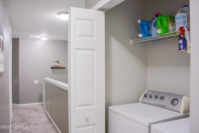 Building Photo - 7450 Scarlet Ibis Ln