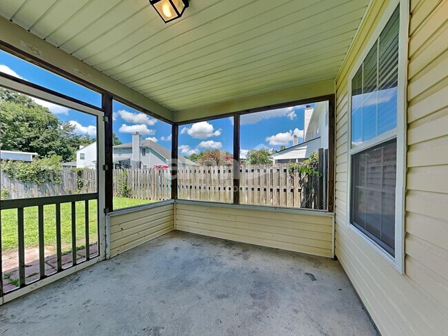 Building Photo - 3048 Argyll Dr