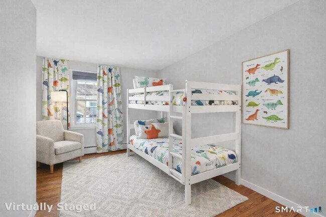 Building Photo - 249 Sunnyridge Ave