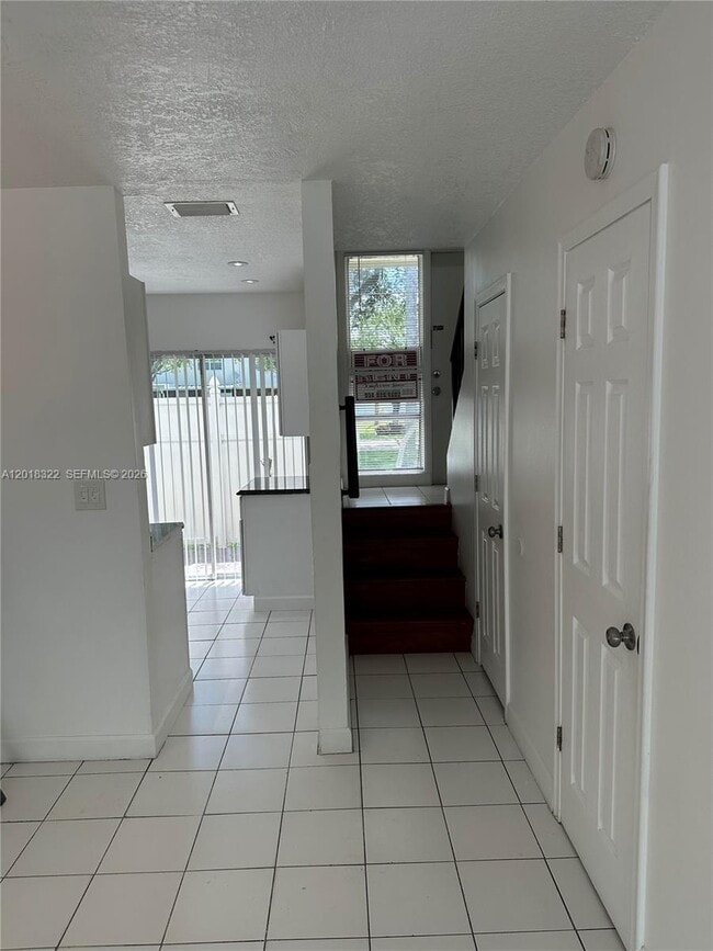 Building Photo - 3005 NW 5th Terrace