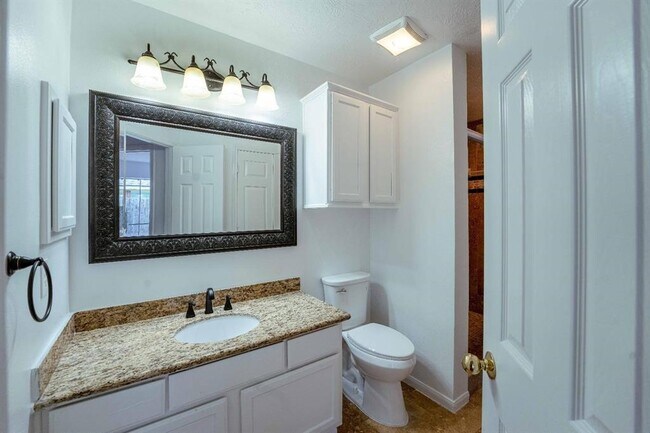Building Photo - 7211 Cambridge Cove Cir