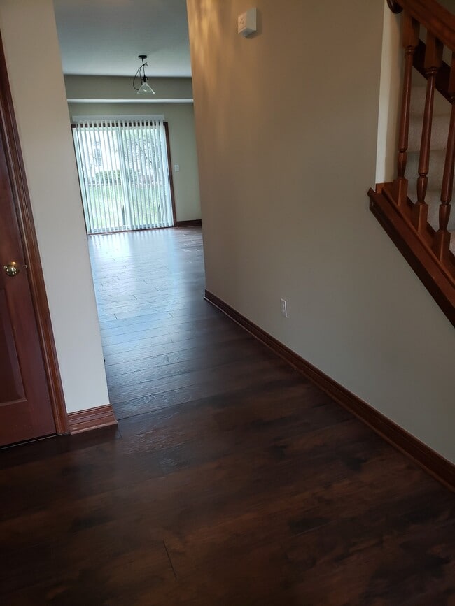 Building Photo - 7322 Lavender Ln