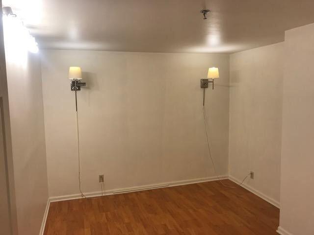 Building Photo - 270 E Highland Ave