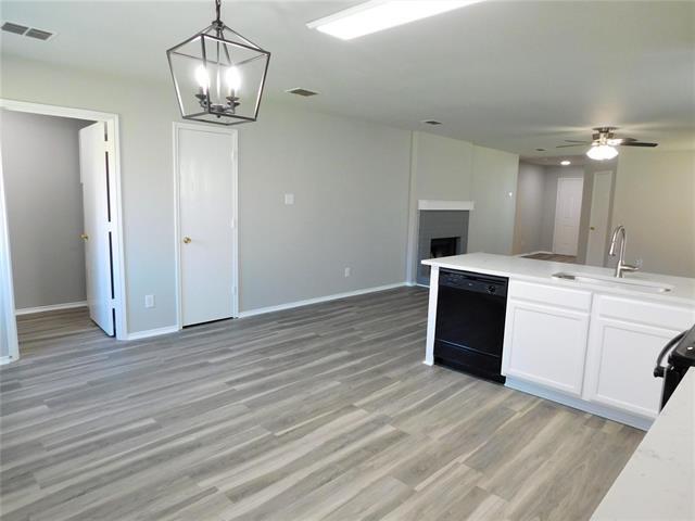 Building Photo - 3516 Willow Creek Trail