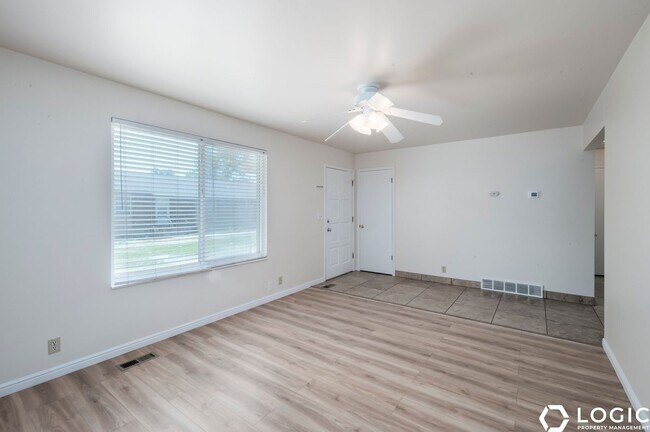 Building Photo - 3377 S 2410 E