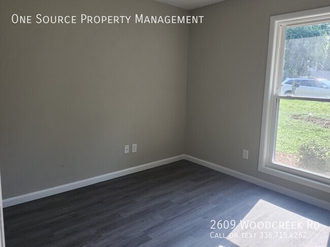 Building Photo - 2609 Woodcreek Rd