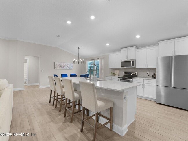 Building Photo - 75 Granite Ave