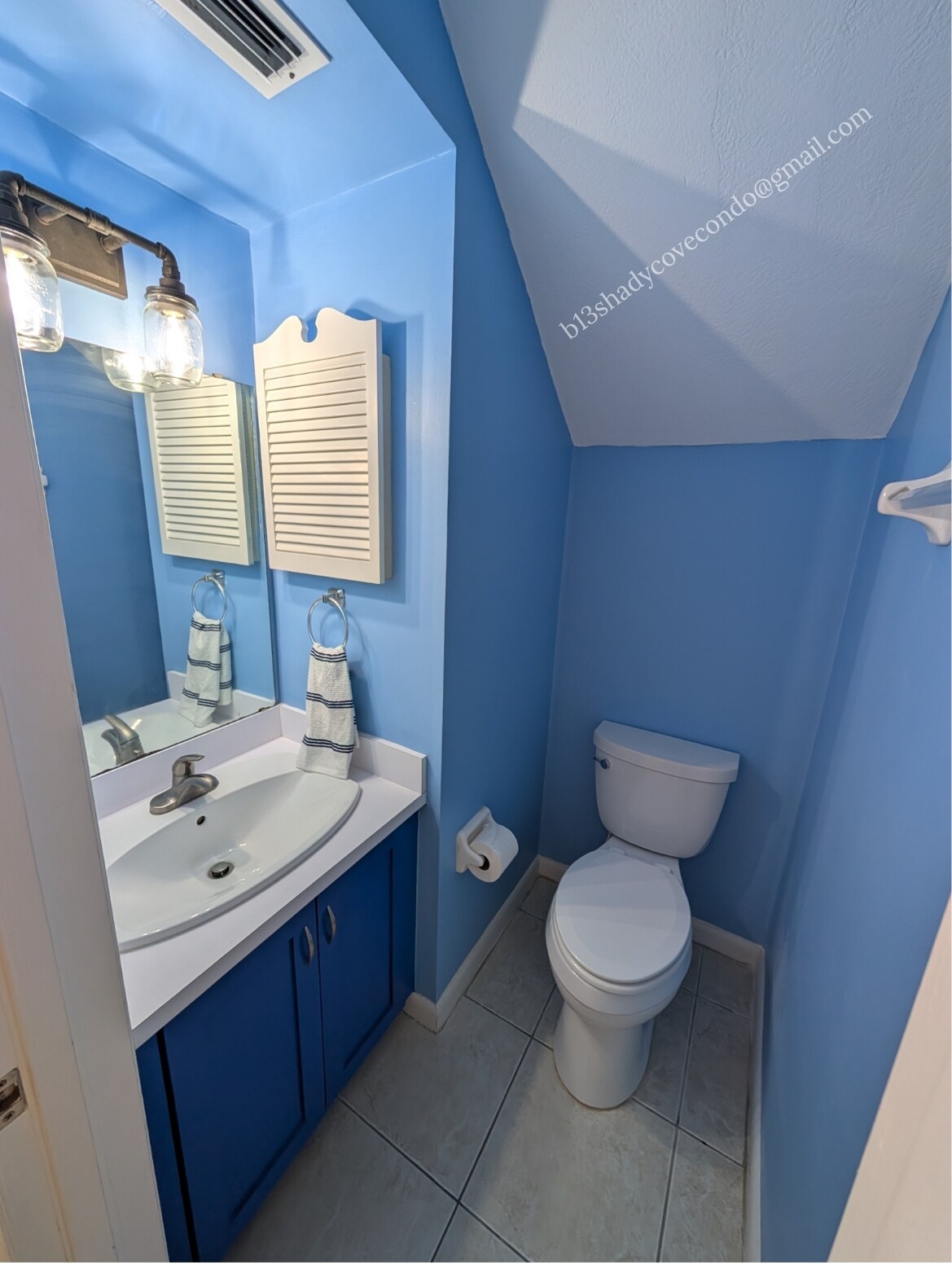 Building Photo - 5568 La Moya Ave