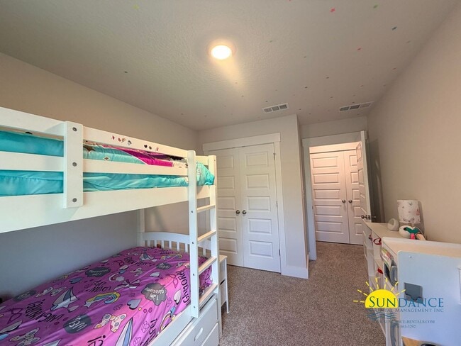Building Photo - Beautiful 2 Story Townhouse in Milton – Close to Schools, Shopping & NAS Whiting Field!