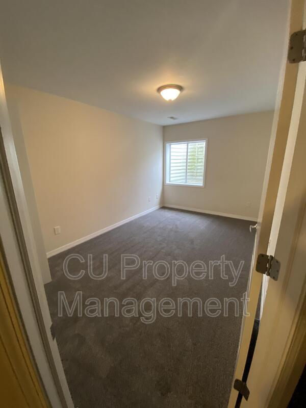 Building Photo - 3324 Stoneway Ct