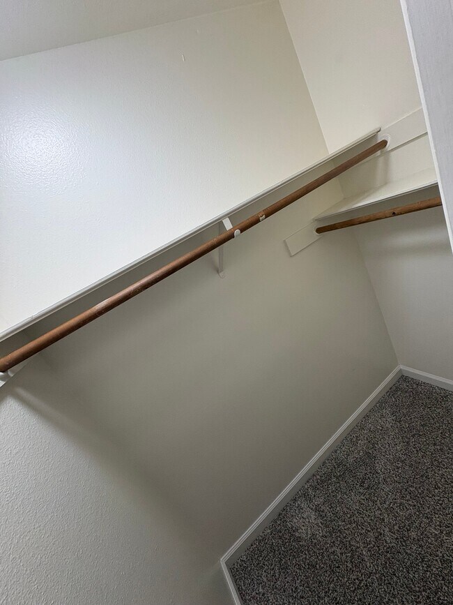 Building Photo - 5244 Hackberry Ln