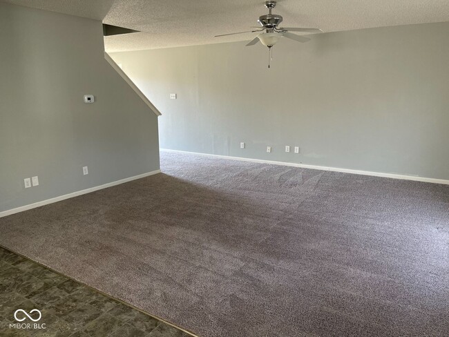 Building Photo - 8355 Becks Mill Ln