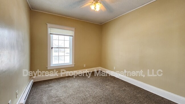 Building Photo - 1206 1st Ave S