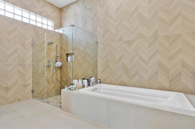 Building Photo - 3502 Ashwood Cir