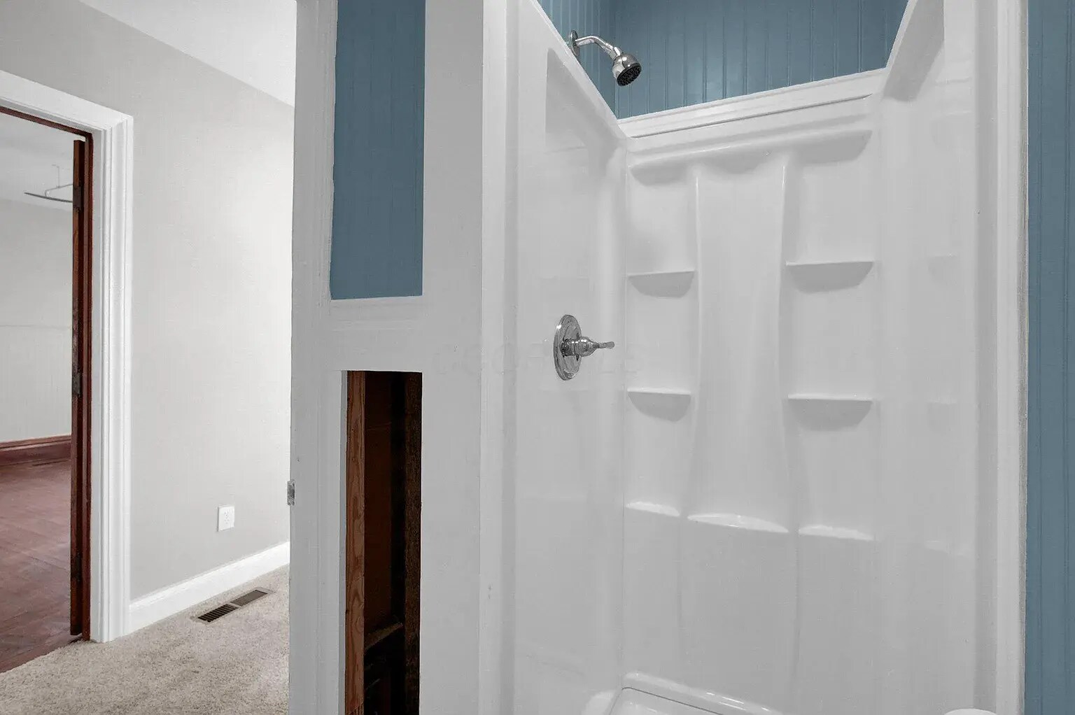 Building Photo - 193 Central Ave