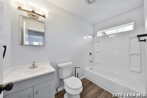 Building Photo - 123 Calles St