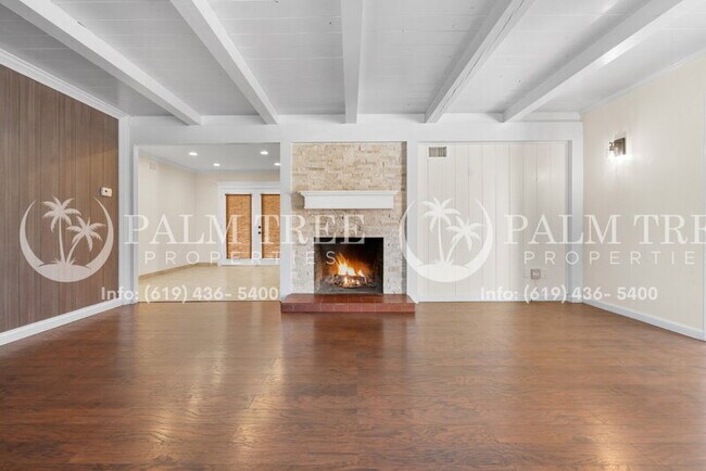 Building Photo - 1811 Greenfield Dr