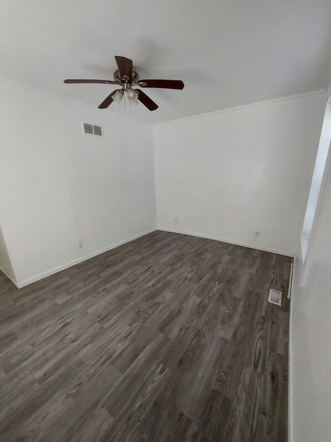 Building Photo - 1 BD/1BA