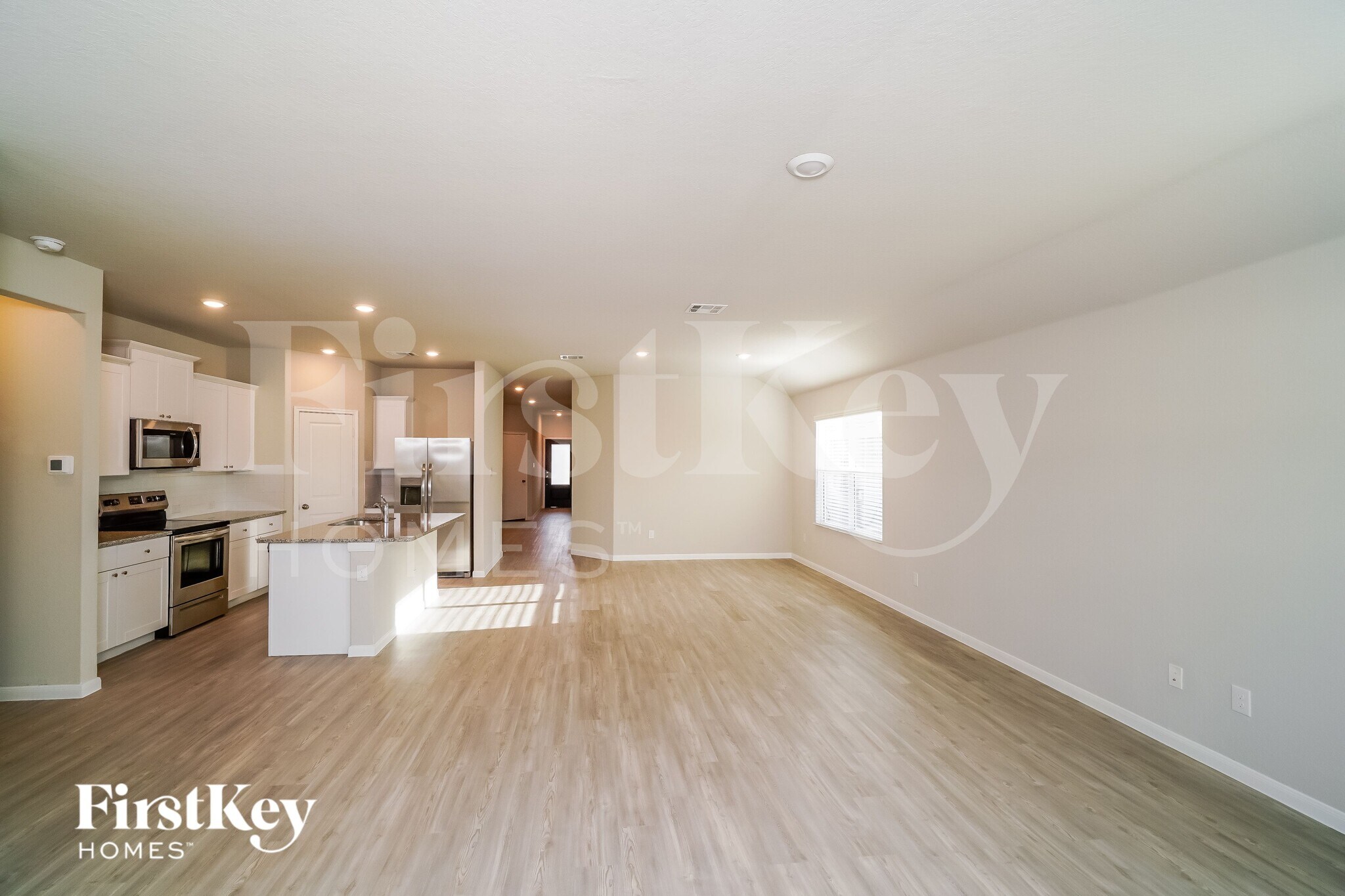 Building Photo - 2704 La Mundial St