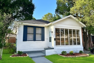 Building Photo - 1515 Olive St