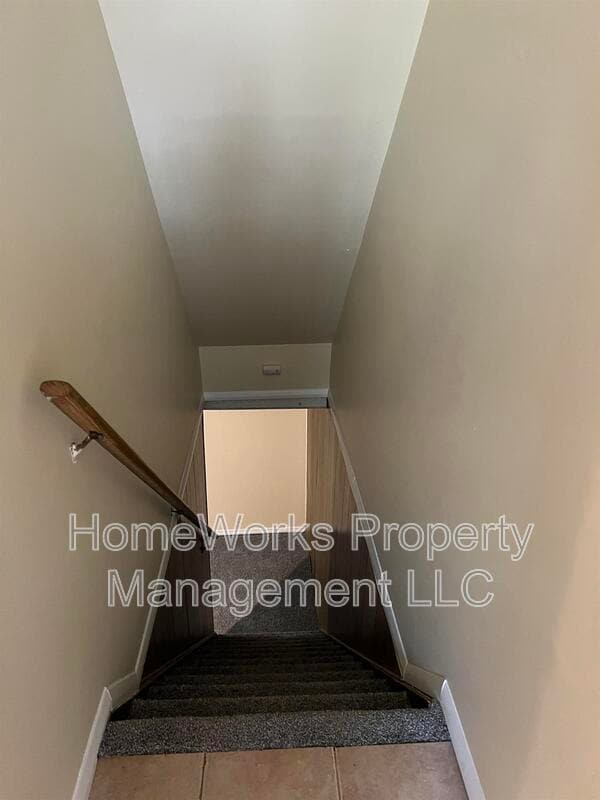 Building Photo - 462 Norvelle Ct