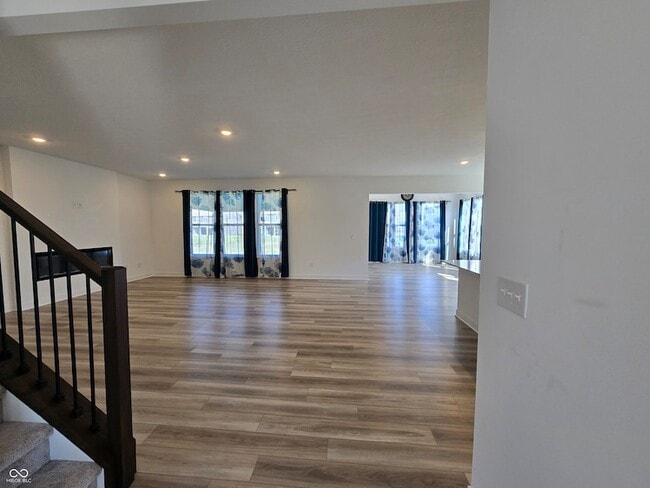 Building Photo - 5128 Summerton St