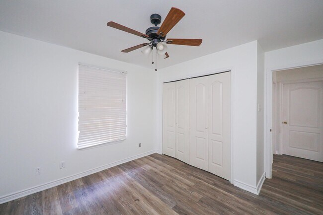 Building Photo - 752 Buffalo Ct