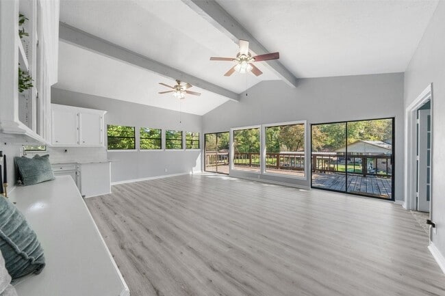 Building Photo - 124 Timbo Trail