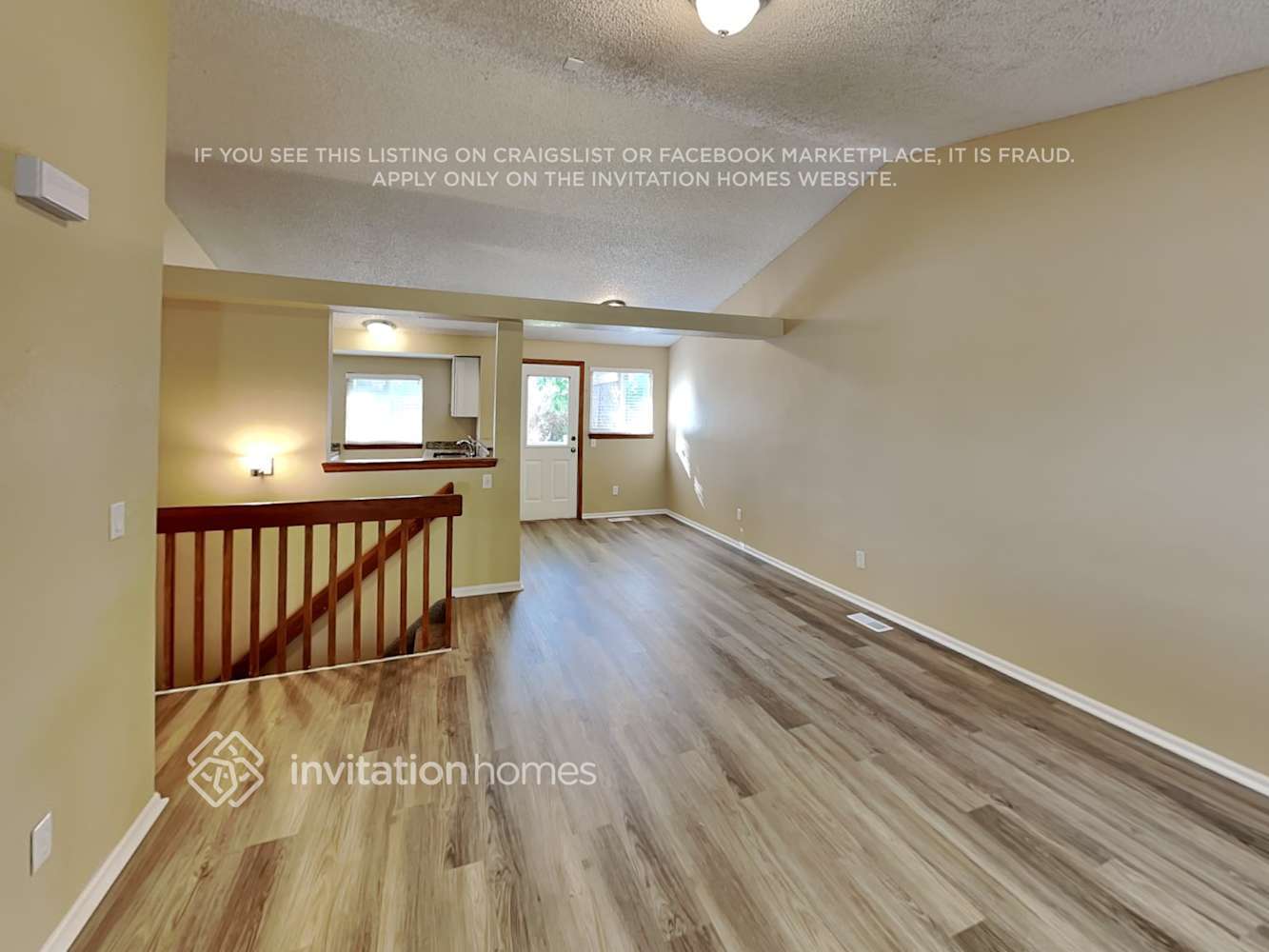 Building Photo - 4331 S Fundy St