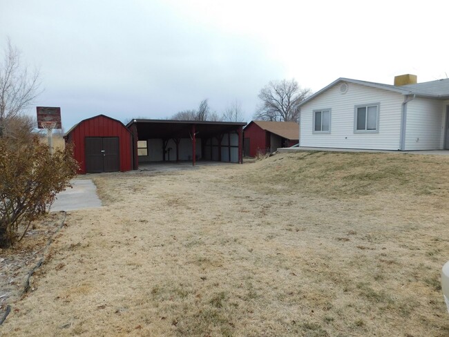 Building Photo - Nice Home on Large Lot