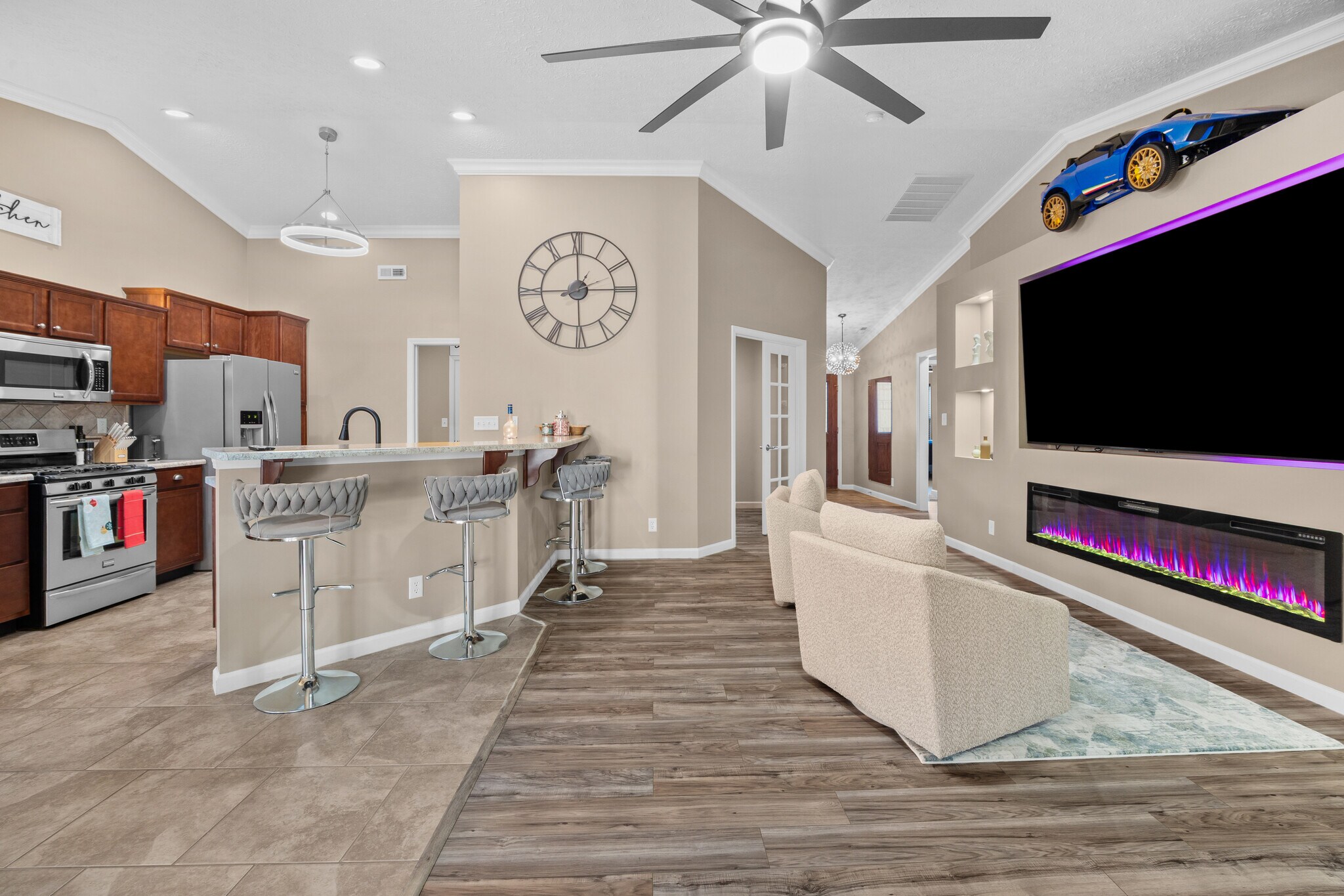 Building Photo - 25 Kettle Ct