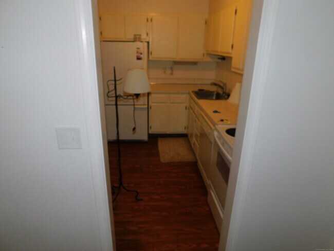 Building Photo - 85 Oxbow Dr