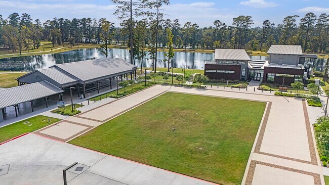 Building Photo - 206 Liatris Ct