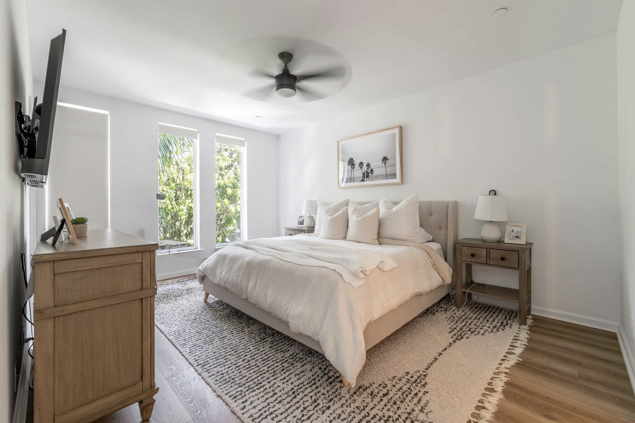 Building Photo - 723 SE 16th Ct