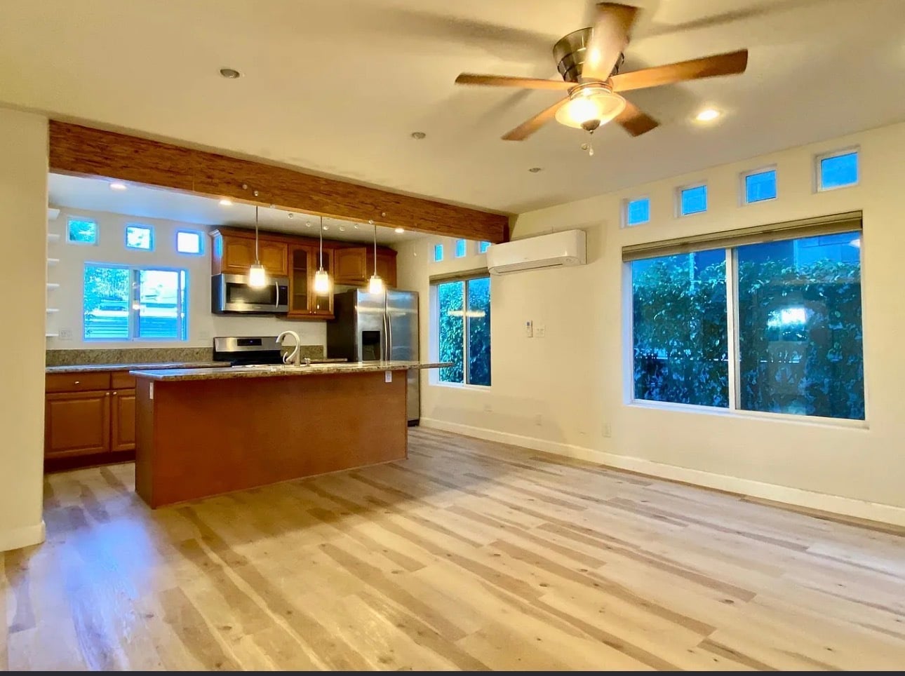 Building Photo - 538 Brooks Ave