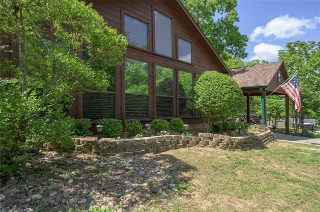 Building Photo - 5 Juanita Dr