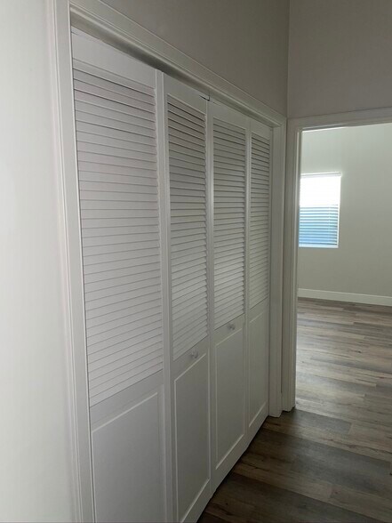 laundry doors - 6227 Atoll Ave