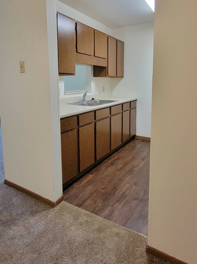 Building Photo - Malmquist Estates