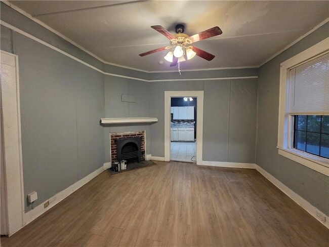 Building Photo - 14 Southern St