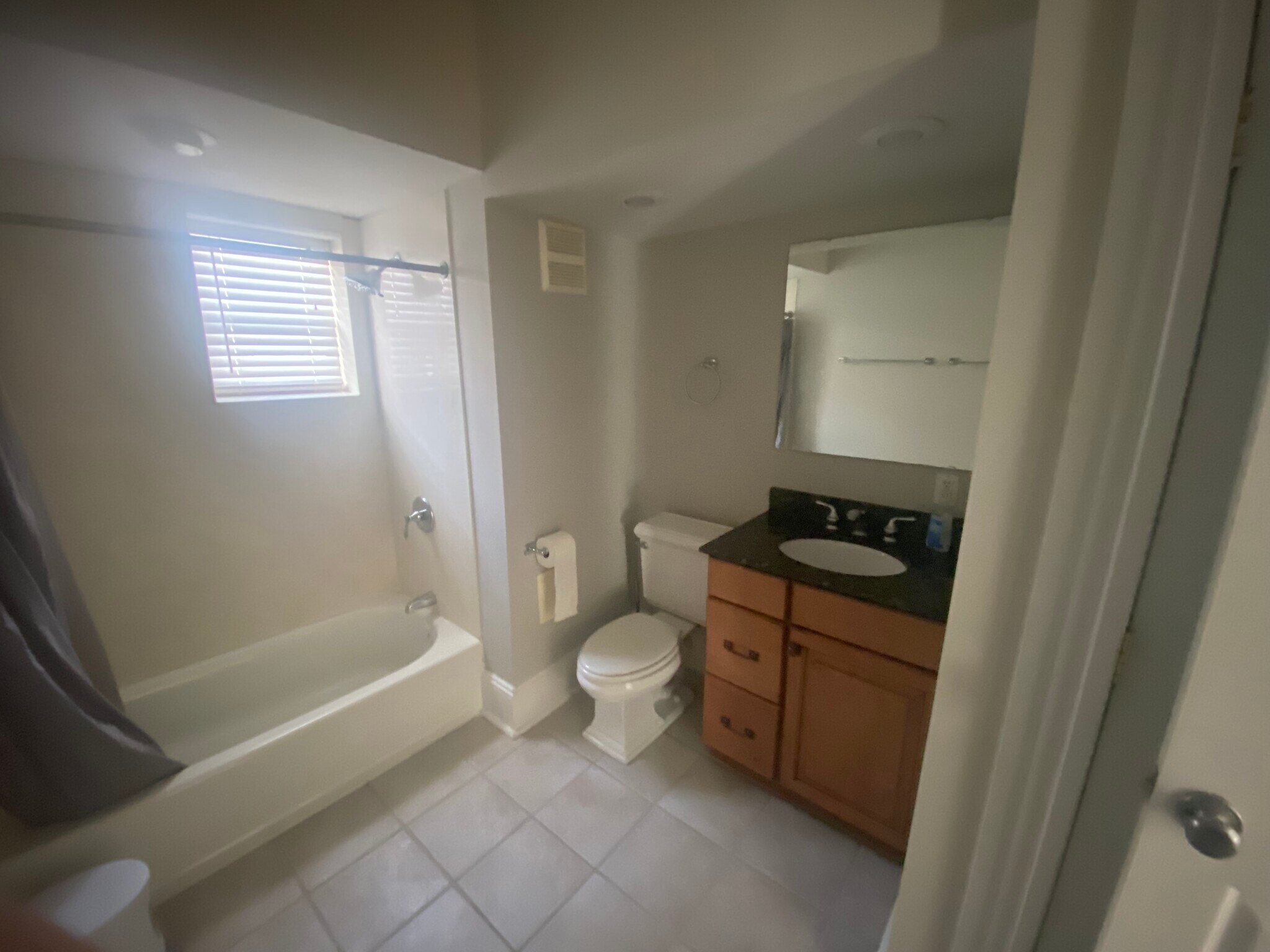 1st bathroom - 1003 Broadway St