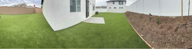 Building Photo - 1716 Mardi Gras Ln
