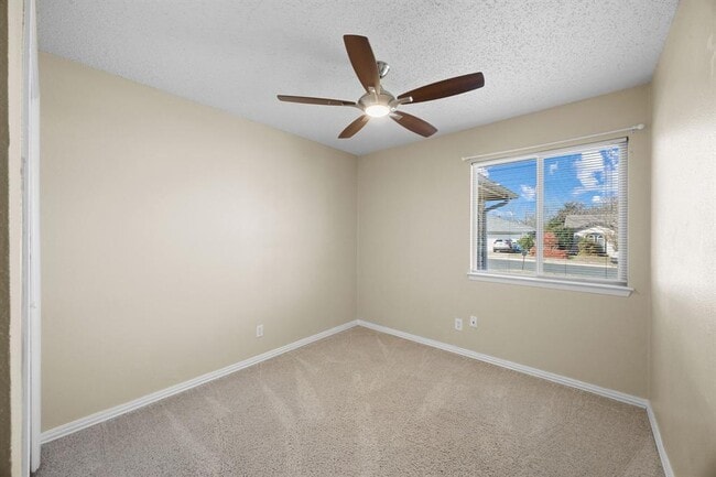 Building Photo - 6509 Krollton Dr